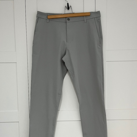 Lululemon men’s commission pants classic fit light grey - Picture 1 of 2